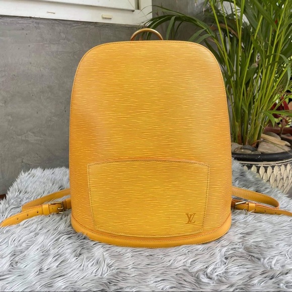 🤗CUTE💛Auth Louis Vuitton Yellow Epi Backpack 🎒 - Picture 2 of 16